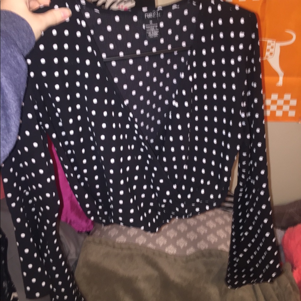 Rue21 polka dot top